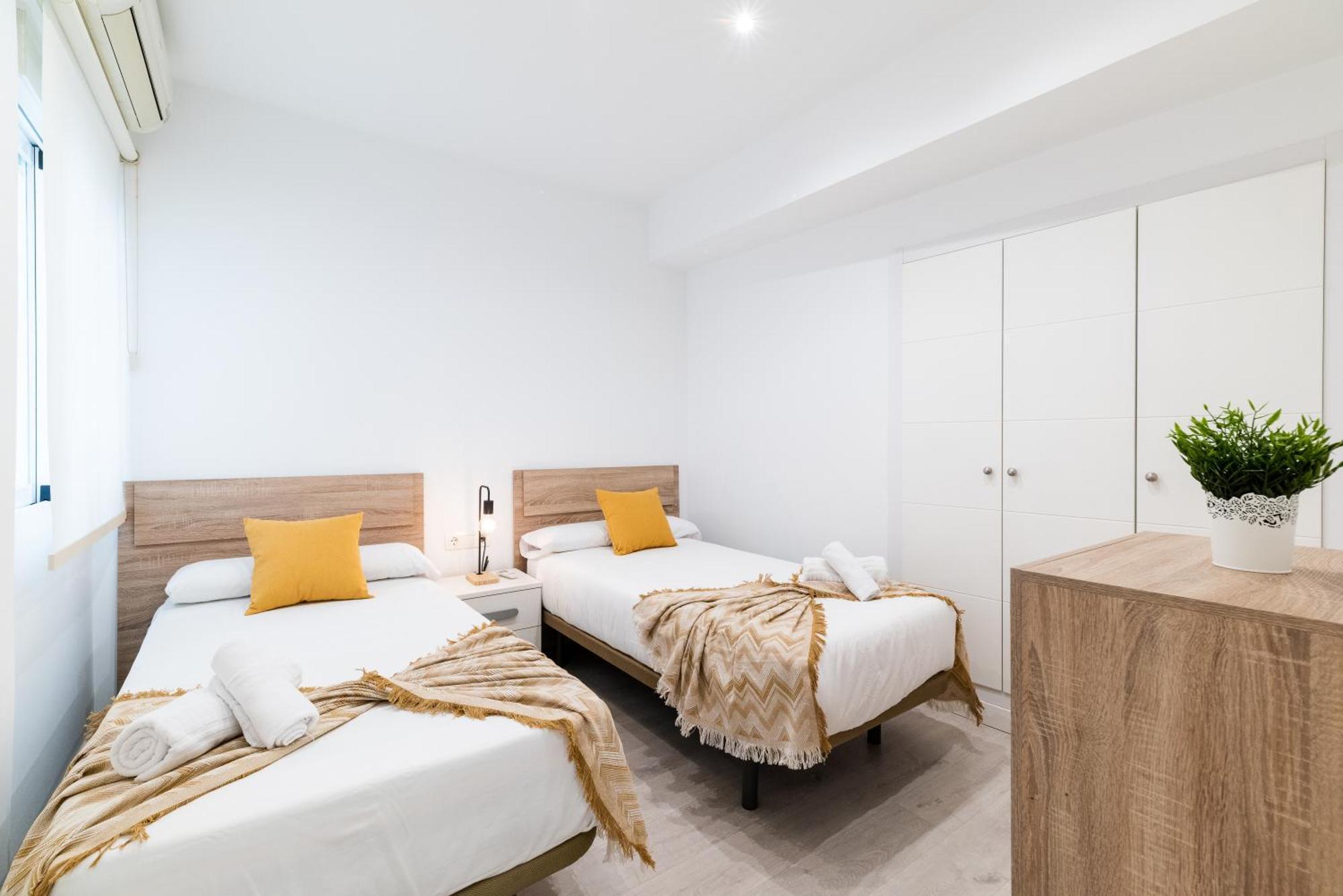 Wekey Homes Granada, Elvira Suites Centro Exterior foto